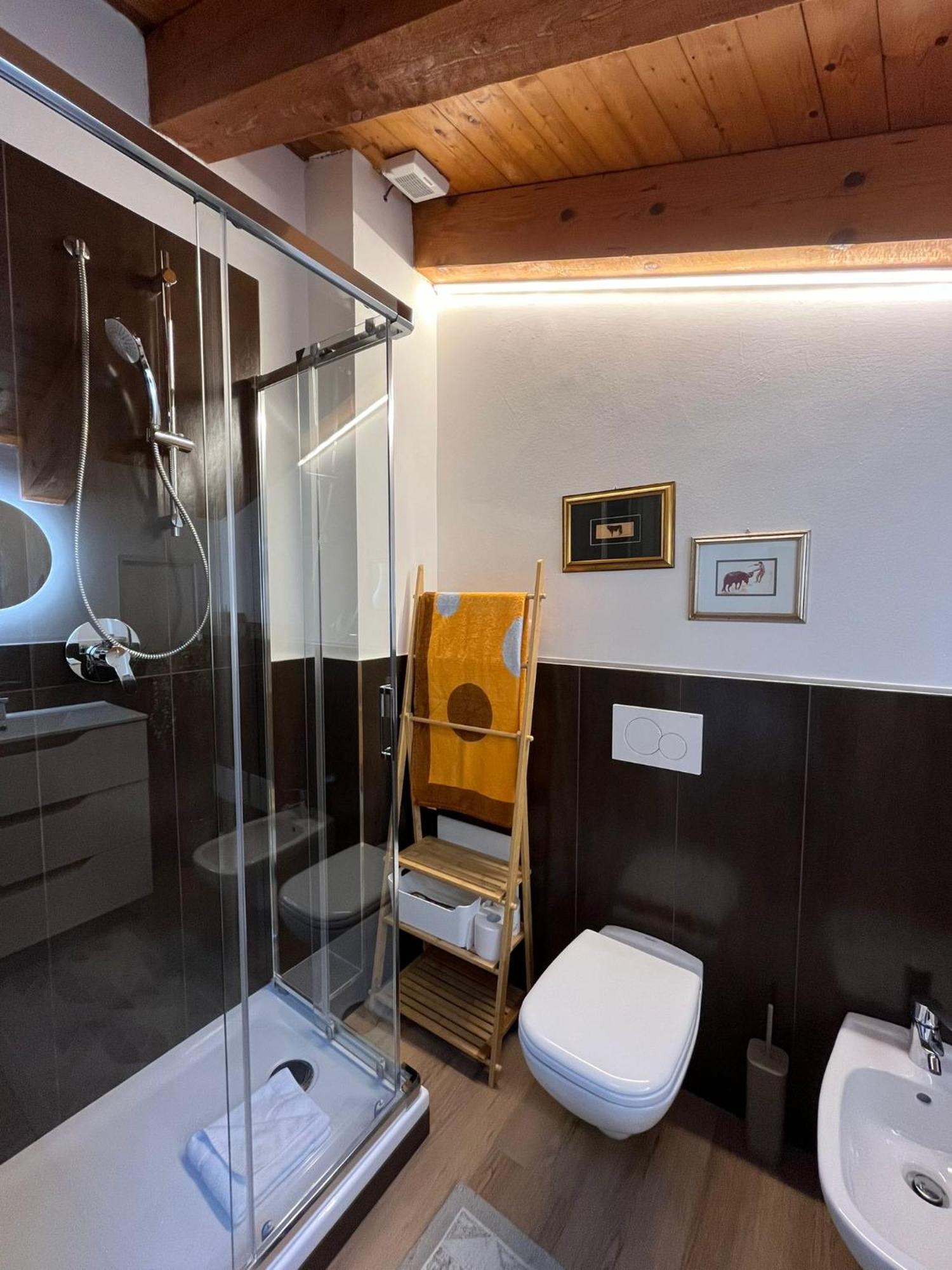 ヴェローナFlats4Rent Casa Di Gabriellaアパートメント エクステリア 写真