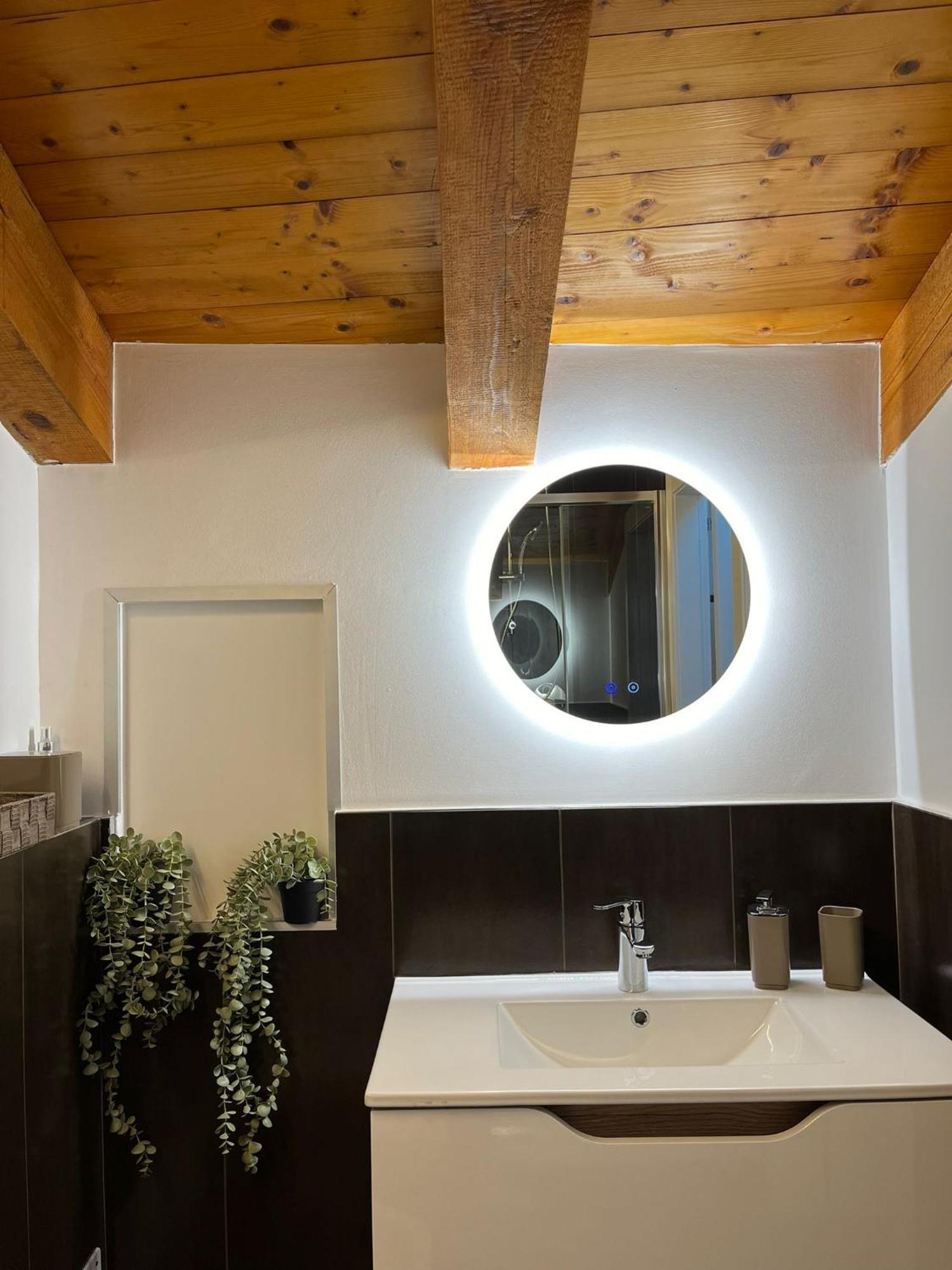 ヴェローナFlats4Rent Casa Di Gabriellaアパートメント エクステリア 写真