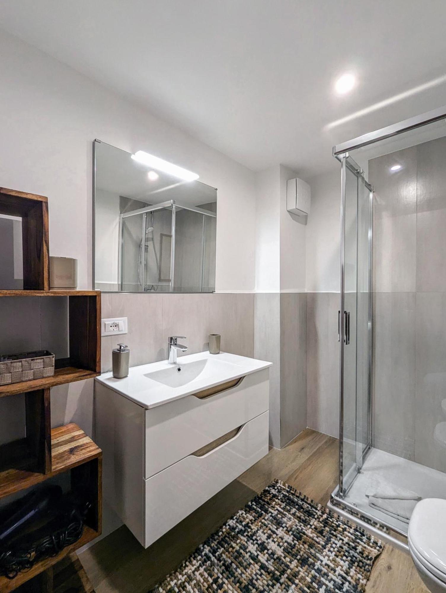 ヴェローナFlats4Rent Casa Di Gabriellaアパートメント エクステリア 写真
